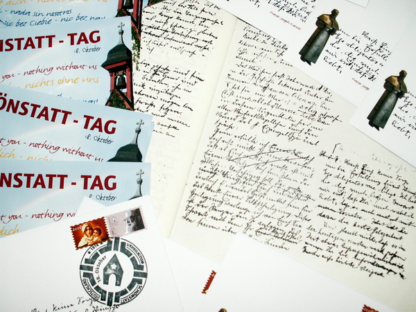 El Acta de Fundación - en la copia de "entonces" y las tarjetas de "hoy" - Foto: Fischer