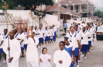 2002: aniversario de la llegada de la Campaña a Haití