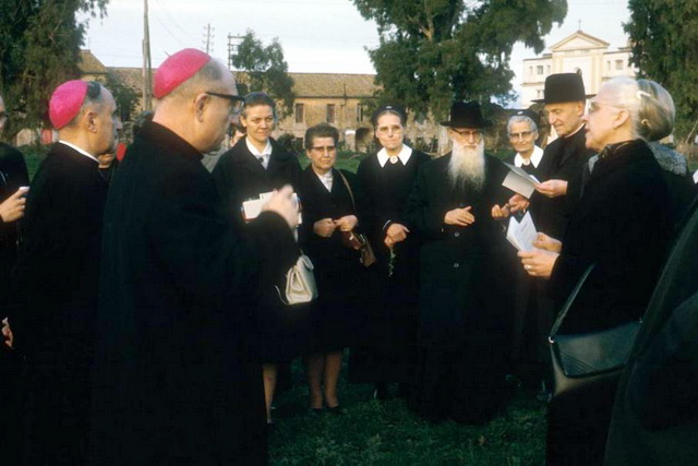 Pater Kentenich mit Weggefährten in Rom