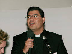 P. Gutiérrez, Vertreter des Päpstlichen Rates für die Familie