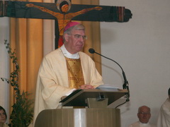 Weihbischof Diez bei der Predigt