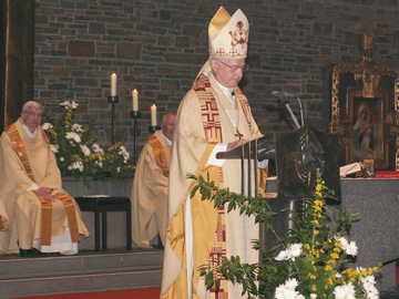 Konzelebration mit Erzbischof Dr. Robert Zollitsch