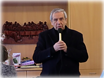 P. Guillermo Maria Cassone über die Anfänge des priesterlichen Weges von P. Strada