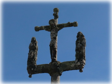 Crozón, Francia - cruz antigua