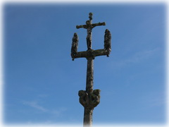 Crozón, Francia - cruz antigua