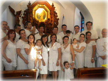 Familiengruppe im Heiligtum von Monterrey