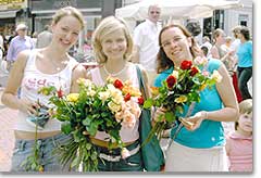 Rosenaktion in Bonn fr den Colordome