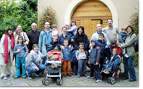 Italienische Familien in Madrid, am Heiligtum von Pozuelo