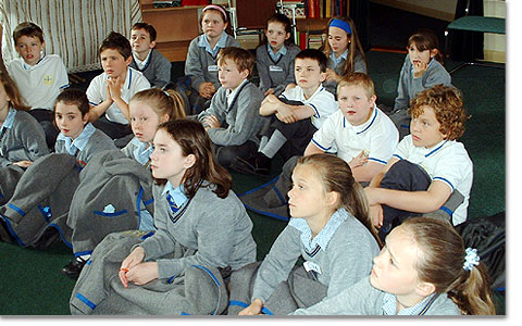 Das Schulprojekt 2007 in Campsie Glen, Schottland: 3223 Schüler aus 44 Schulen nahmen an den Einkehrtagen teil