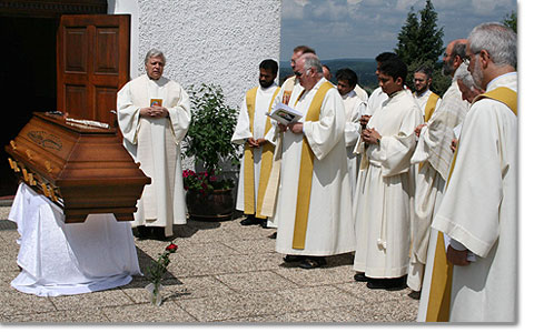 4. Juni 2007: Beisetzung von P. Paul Vautier auf Berg Sion, Schönstatt