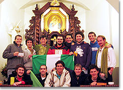 Die Missionsgruppe im Heiligtum von Campanario, Chile