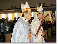 Bischof Casaretto und Bischof Martín