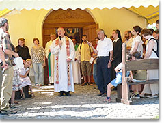 Familienbischof Biró Láyló bei der Einweihung