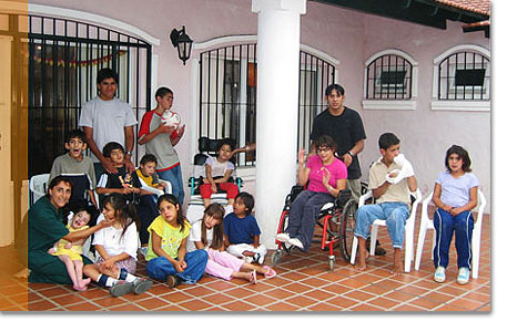 Der Hogar de Maria in Mar del Plata, ein Heim fr Kinder mit Down-Syndrom aus armen Familien, ist wegen finanzieller Probleme von Schlieung bedroht