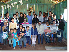 In einer Kapelle in Itakyry, Paraguay