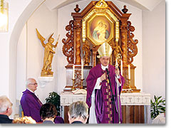 Der zuknftige Bischof von Speyer nahm an der Anbetungstagung in Haus Marienau in Schnstatt teil