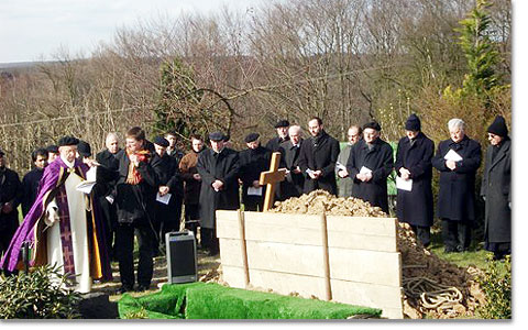 Beisetzung von Pater JosefVermeegen  an einem Tag voller Licht