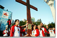 Kreuz und Ikone pilgern durch Australien