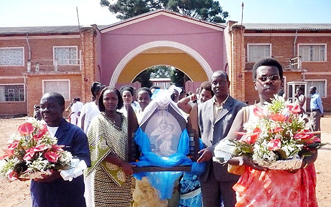 Friedenswallfahrt nach Gitega, Burundi, mit der Internationalen Auxiliar