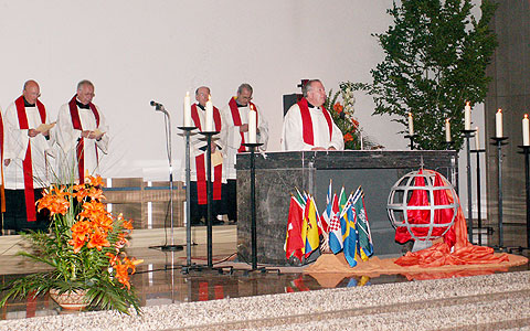 28. Juni, festliche Vigilfeier in der Pilgerkirche: Eröffnung des Paulusjahres in Schönstatt