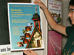 Einladung zum Rosenkranz in Spanisch im Urheiligtum