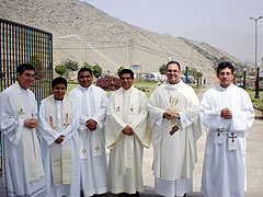 Gruppe von Diözesanpriestern