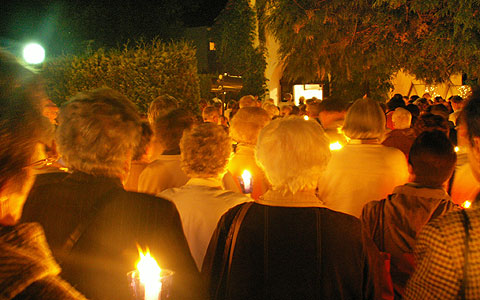 Wallfahrt aus dem Erzbistum Freiburg: Lichterprozession zum Urheiligtum