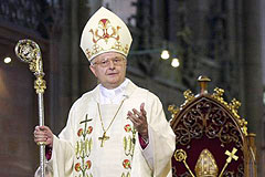Erzbischof Dr. Robert Zollitsch, Vorsitzender der deutschen Bischofskonferenz, ist Hauptzelebrant des Gedenkgottesdienstes zum 40. Todestag Pater Kentenichs, der am 14. September gefeiert wird