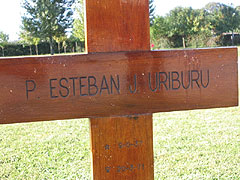 Grab von P. Esteban Uriburu