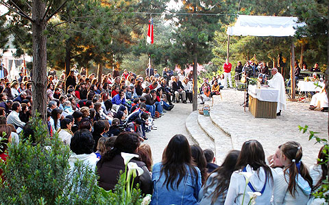 Zweiter Jahrestag der Weihe des Heiligtums in Los Pinos am 4. November