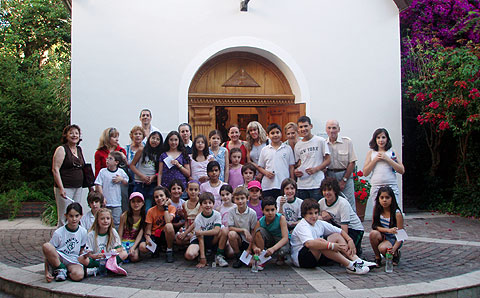 Die Kinder aus der Katechesegruppe der Pfarrei St. Ambrosio in Belgrano, Buenos Aires, besuchten das Schönstatt-Heiligtum 