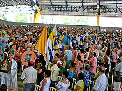 Gut 4000 Pilger aus der Stadt Jundiaí kamen im Haus der Gottesmutter zusammen