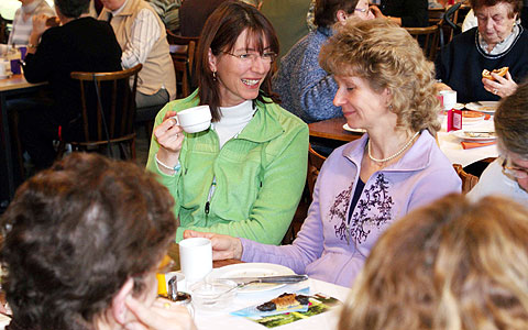 Dietershausen: Frauenfrühstück mit gut 200 Teilnehmerinnen
