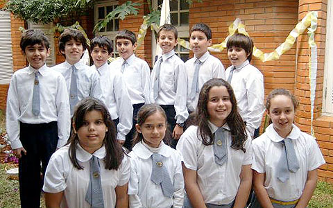 Schüler der St. Mary’s School in Asunci ón, Paraguay