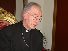 Kardinal Hummes stellt die Planungen für das Priesterjahr vor