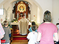 Heilige Messe im Heiligtum von Marienland