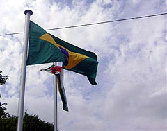 Die brasilianische Fahne in Rüber