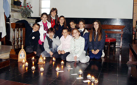 Kleine Missionare in Pehuajó, mit Susana Hernández