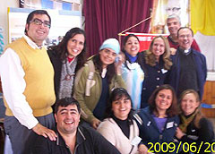 Koordinatoren von Oberá, Corrientes und Chaco sowie Mitglieder der Berufstätigen Frauen und Missionare der Kampagne aus dem Chaco mit Pater Javier Arteaga