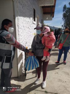 Quito bolsas de caridad